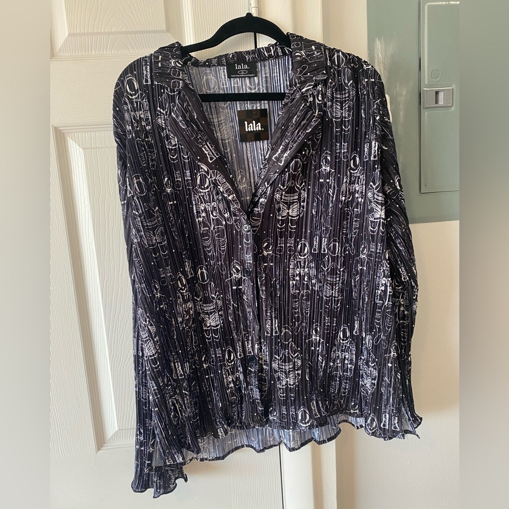 LALA Women's Black and White Top and Matching Bottoms